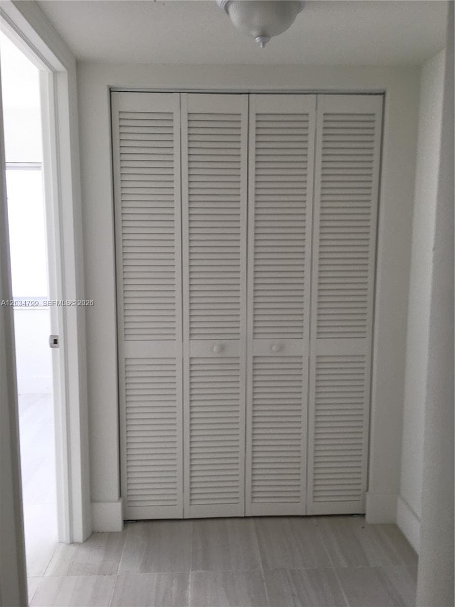 395 NE 21st St # 403, Miami FL 33137 — 15