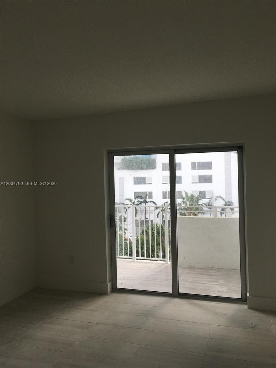 395 NE 21st St # 403, Miami FL 33137 — 8