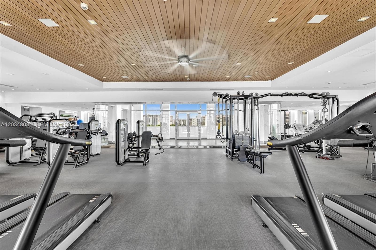 300 Sunny Isles Blvd # 502, Sunny Isles Beach FL 33160 — 154