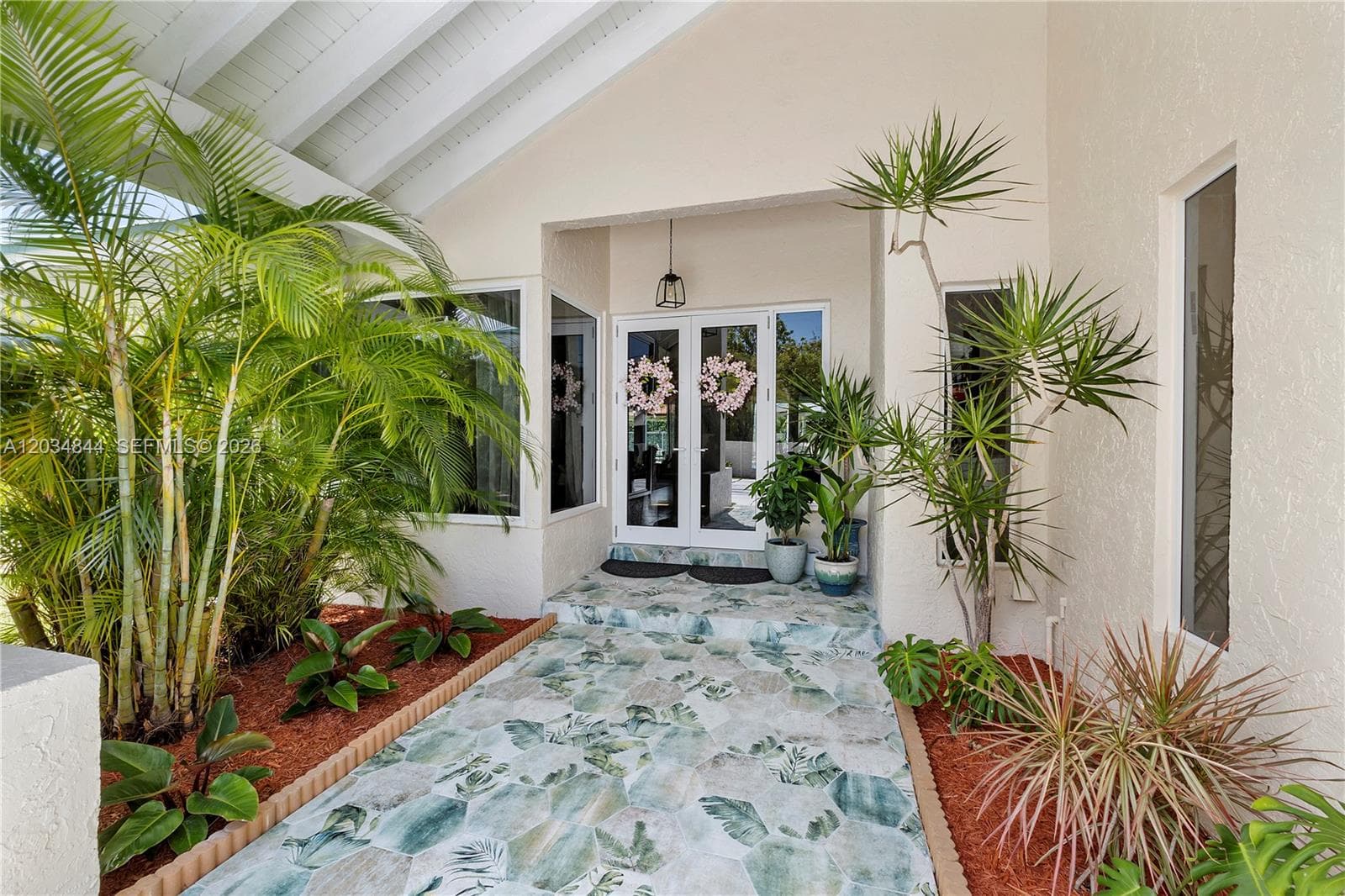 17640 Old Cutler Rd, Palmetto Bay FL 33157 — 2