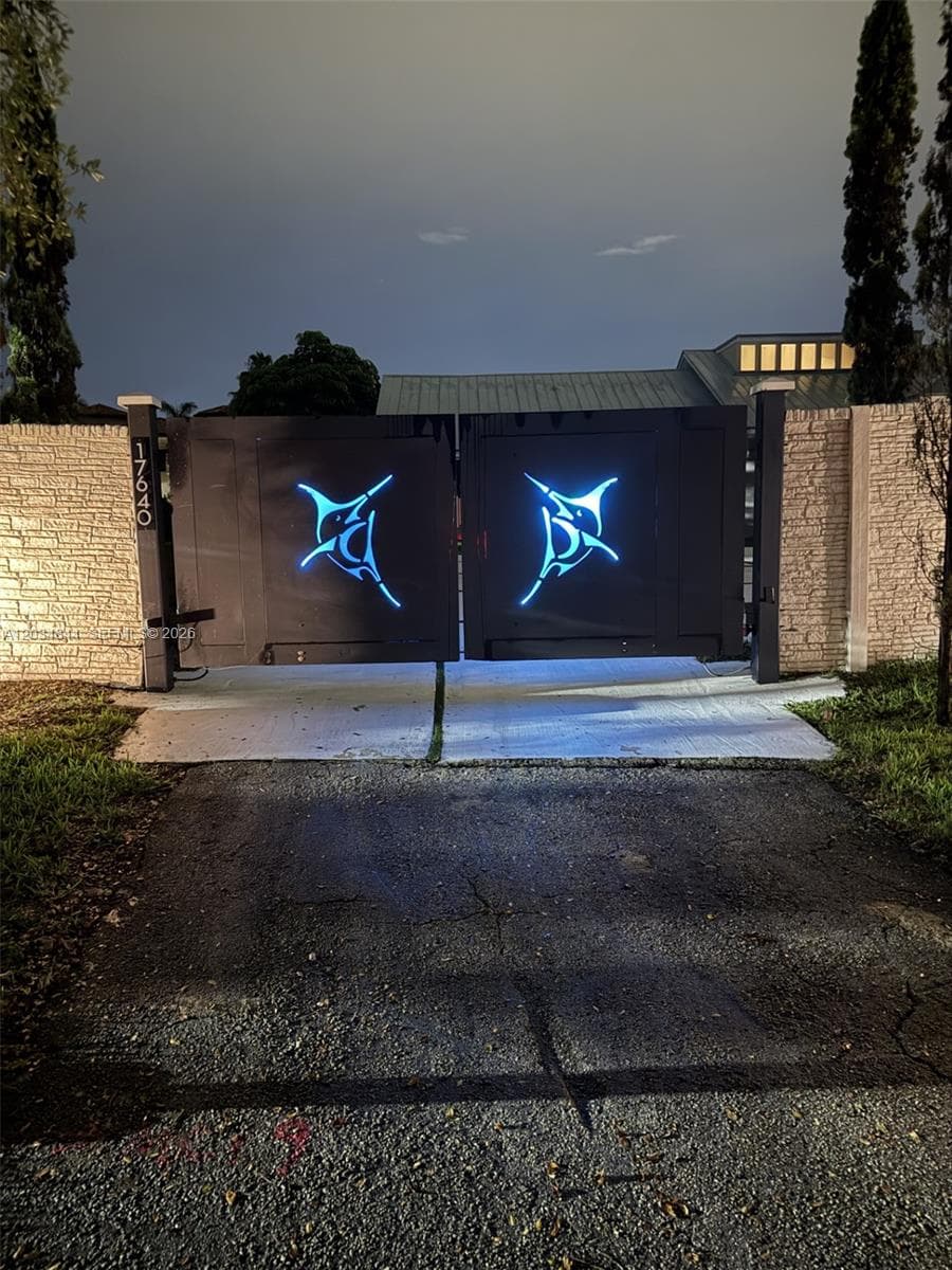 17640 Old Cutler Rd, Palmetto Bay FL 33157 — 50