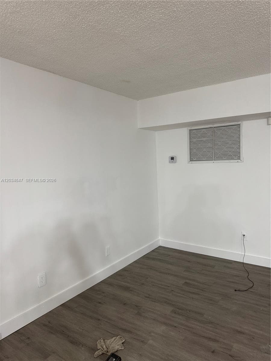 2201 Brickell Ave # 67C, Miami FL 33129 — 12