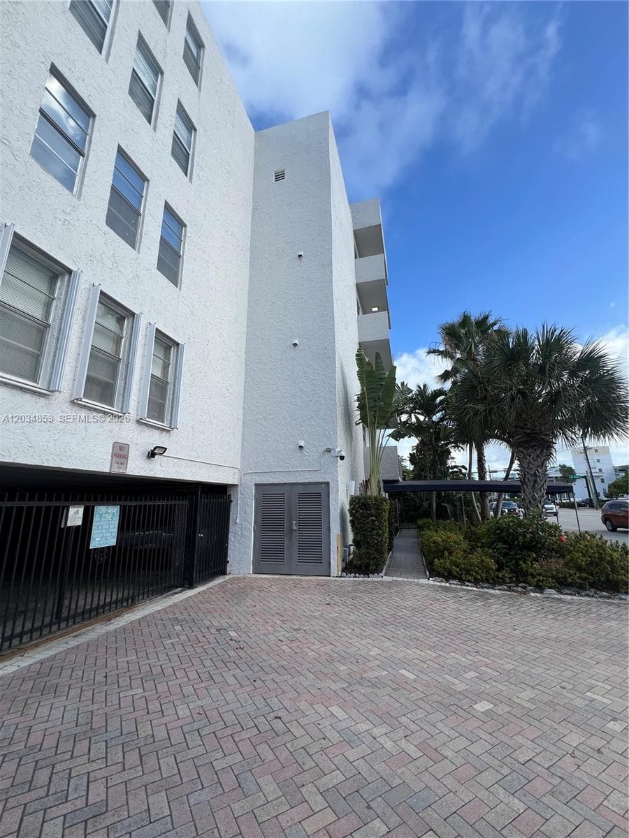 6545 Indian Creek Dr # 509, Miami Beach FL 33141 — 2