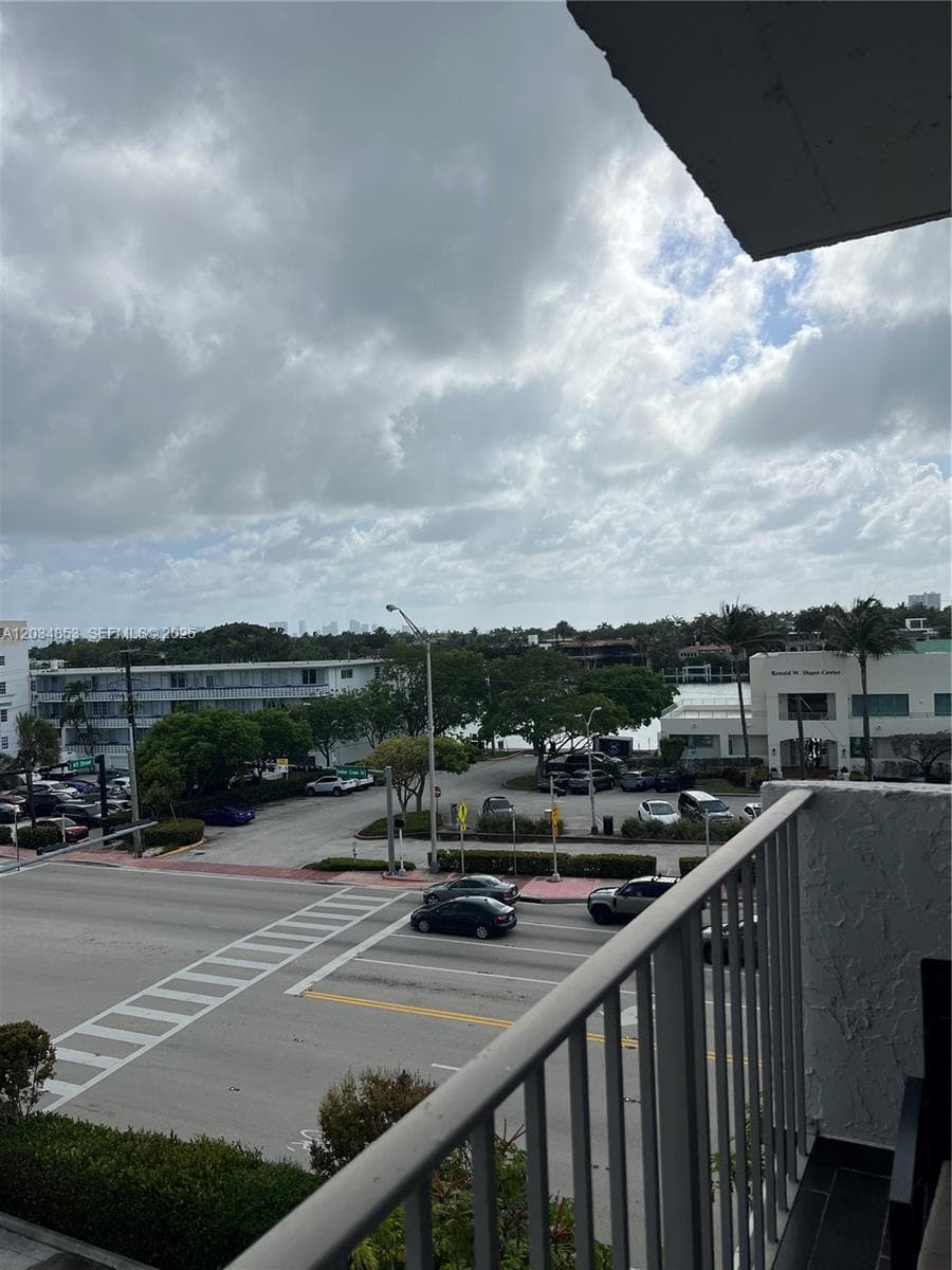 6545 Indian Creek Dr # 509, Miami Beach FL 33141 — 6