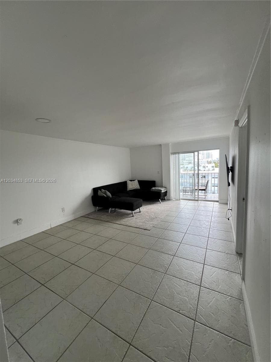 6545 Indian Creek Dr # 509, Miami Beach FL 33141 — 9