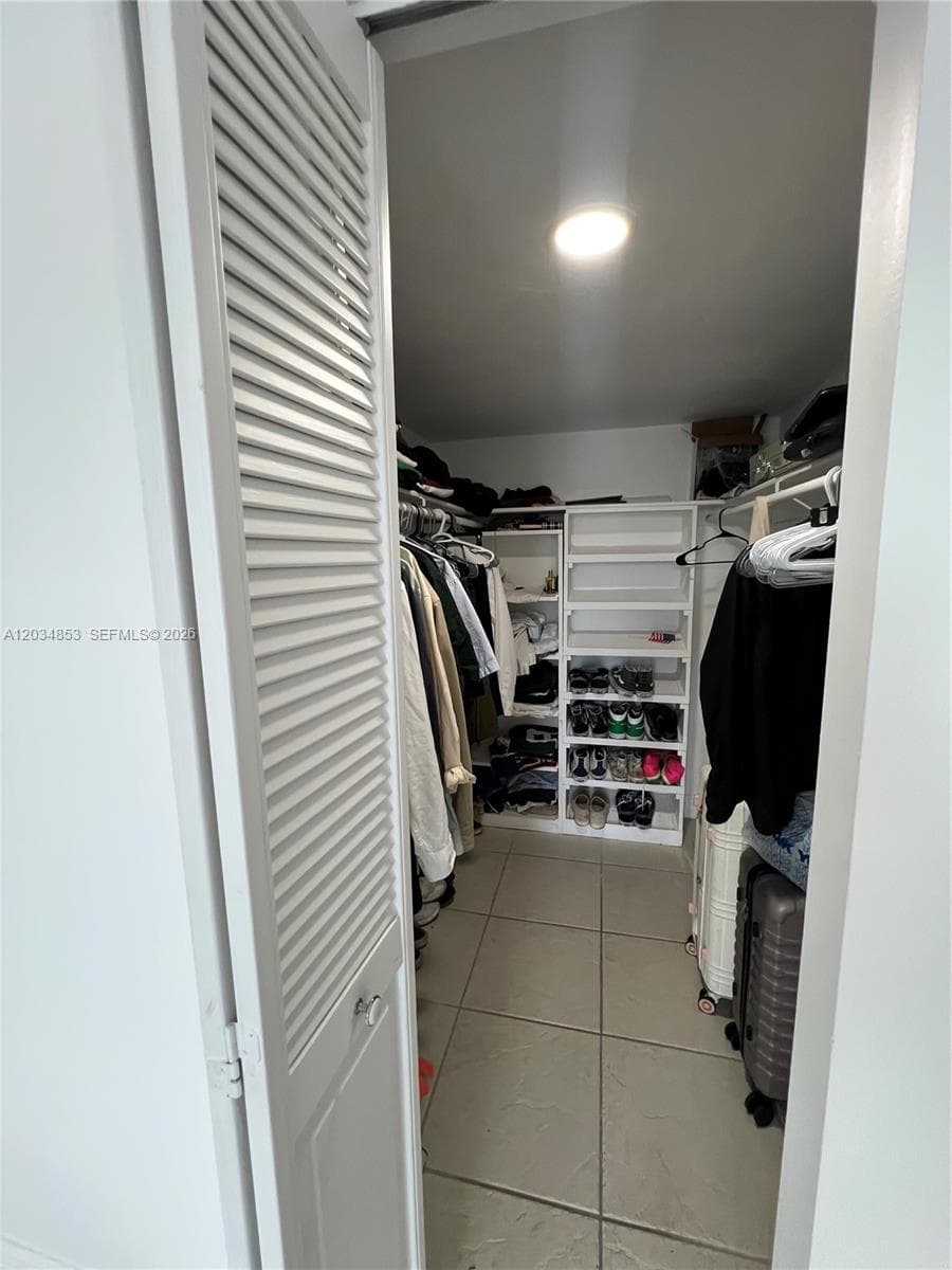 6545 Indian Creek Dr # 509, Miami Beach FL 33141 — 14