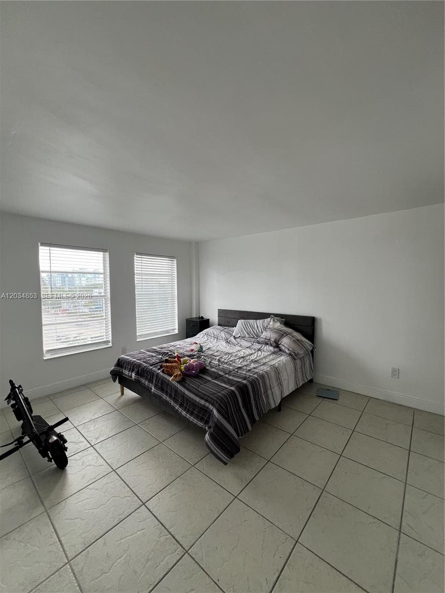 6545 Indian Creek Dr # 509, Miami Beach FL 33141 — 11