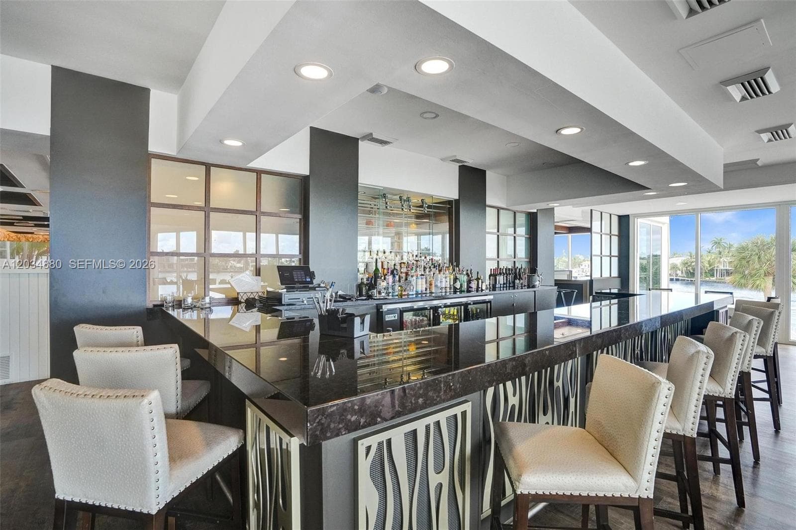 20281 E Country Club Dr # 615, Aventura FL 33180 — 40