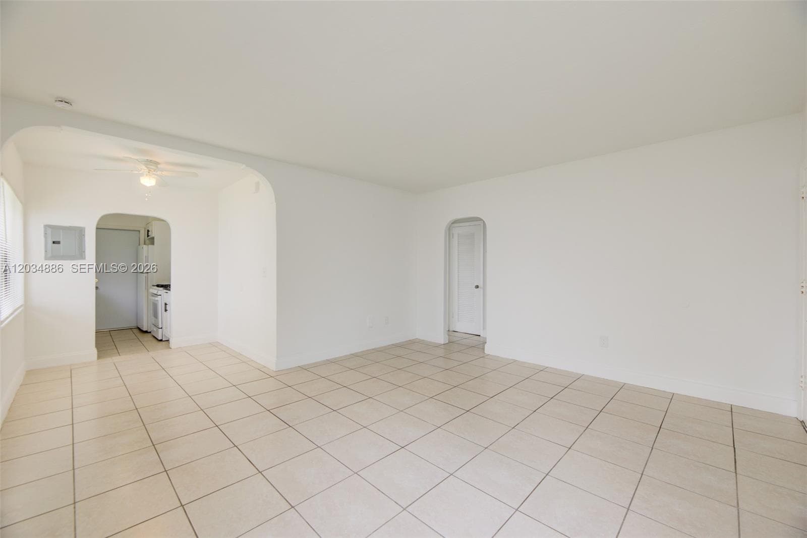 1980 Biarritz Dr, Miami Beach FL 33141 — 17