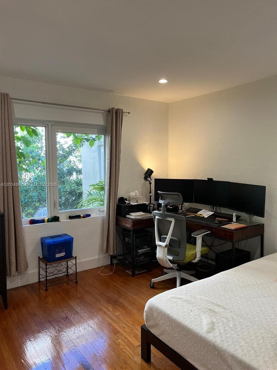 409 Daroco Ave, Coral Gables FL 33146 — 9