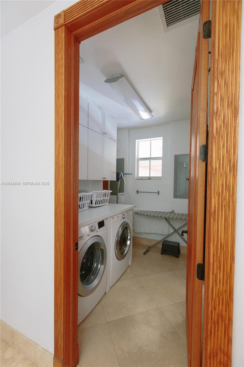 335 W Enid Dr, Key Biscayne FL 33149 — 11