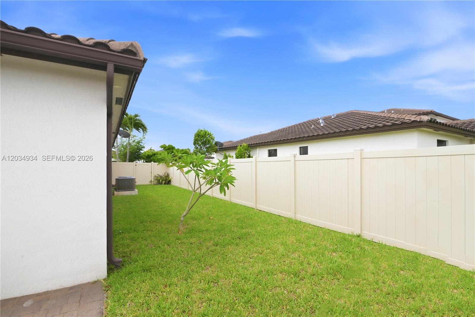 12831 SW 229th St, Miami FL 33170 — 32