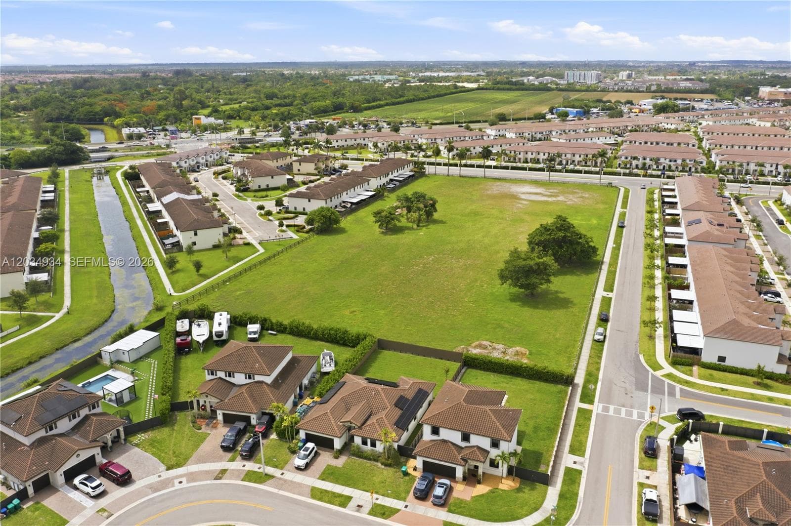 12831 SW 229th St, Miami FL 33170 — 37