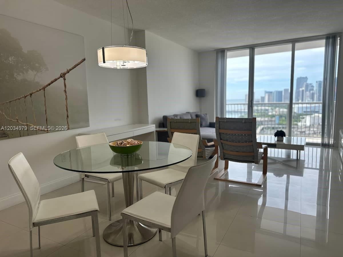 1750 N Bayshore Dr # 3010, Miami FL 33132 — 14