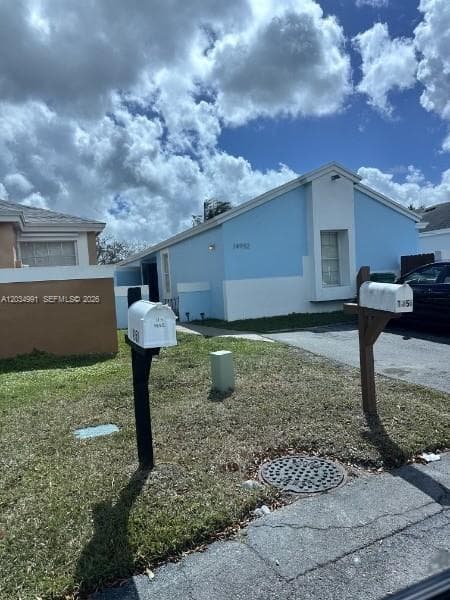 14952 SW 75th Ter, Miami FL 33193 — 2