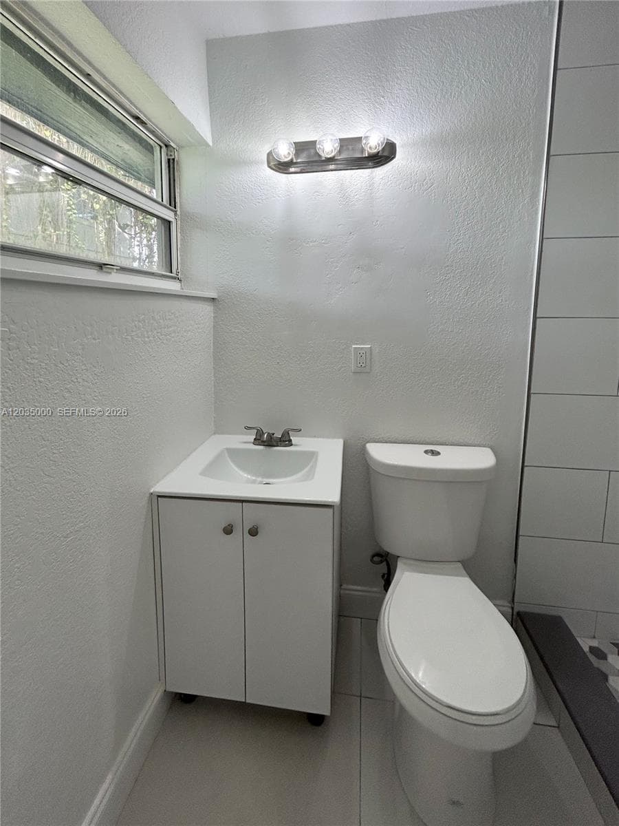1265 SW 6th St # 16, Miami FL 33135 — 6