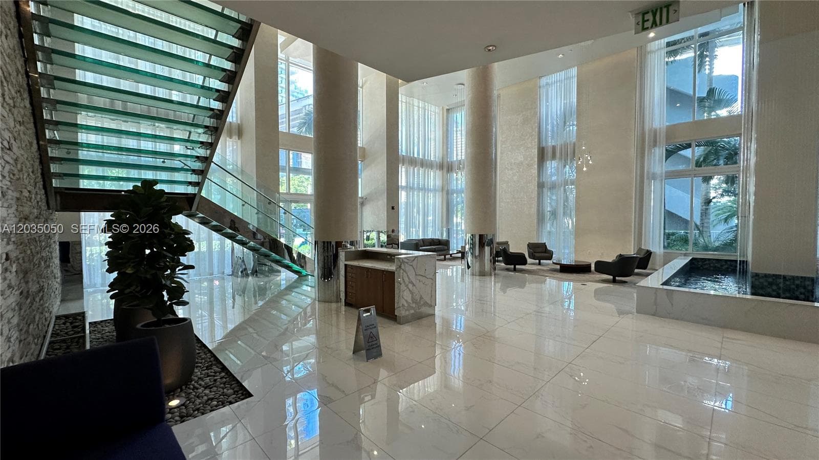 41 SE 5th St # 1104, Miami FL 33131 — 3