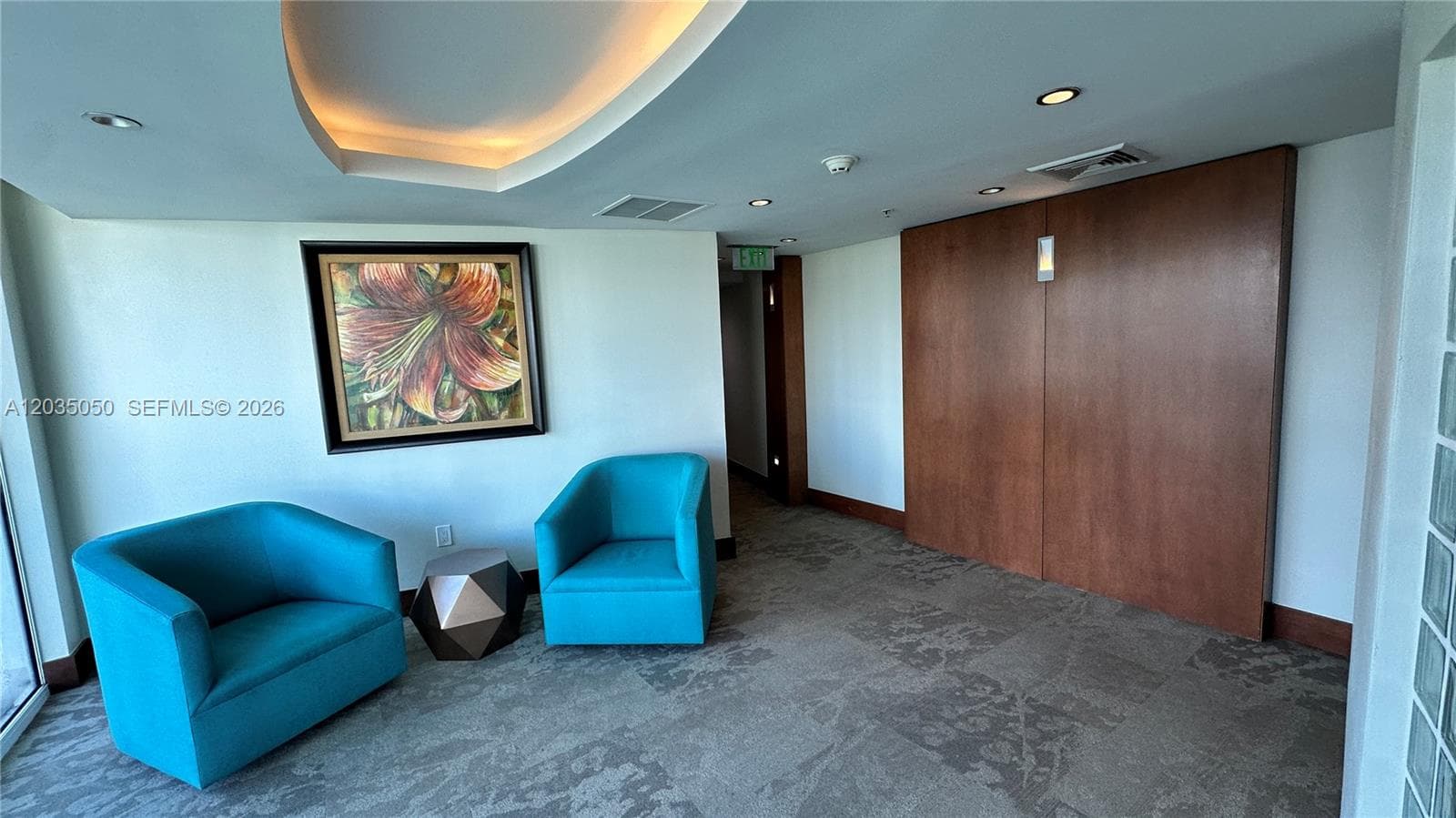 41 SE 5th St # 1104, Miami FL 33131 — 45