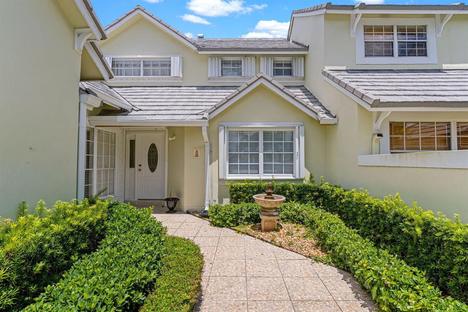 4825 NW 98th Place, Doral FL 33178 — 5