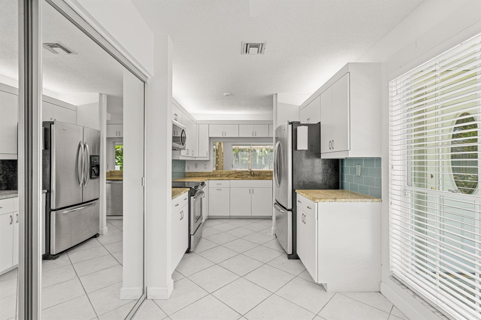 4825 NW 98th Place, Doral FL 33178 — 20