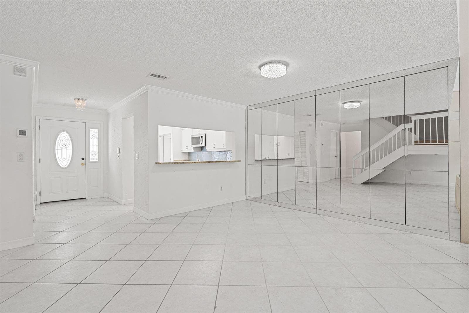 4825 NW 98th Place, Doral FL 33178 — 10