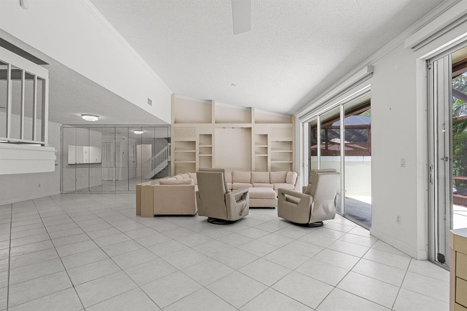 4825 NW 98th Place, Doral FL 33178 — 15