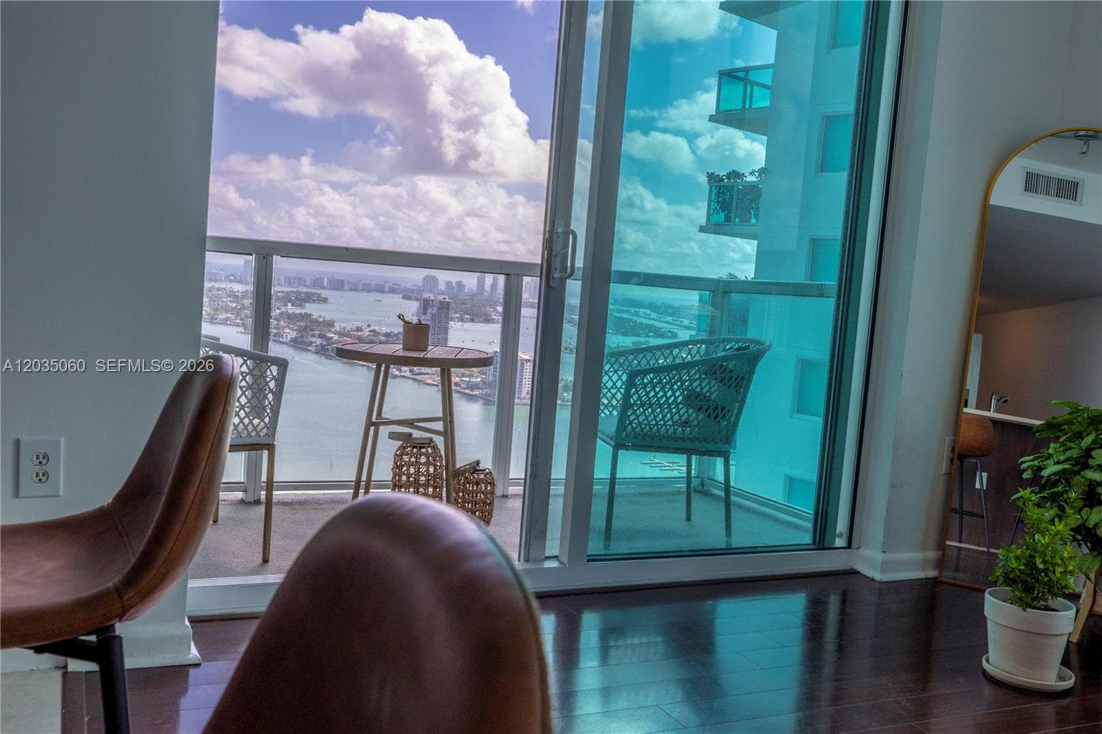 1900 N Bayshore Dr # 3403, Miami FL 33132 — 11
