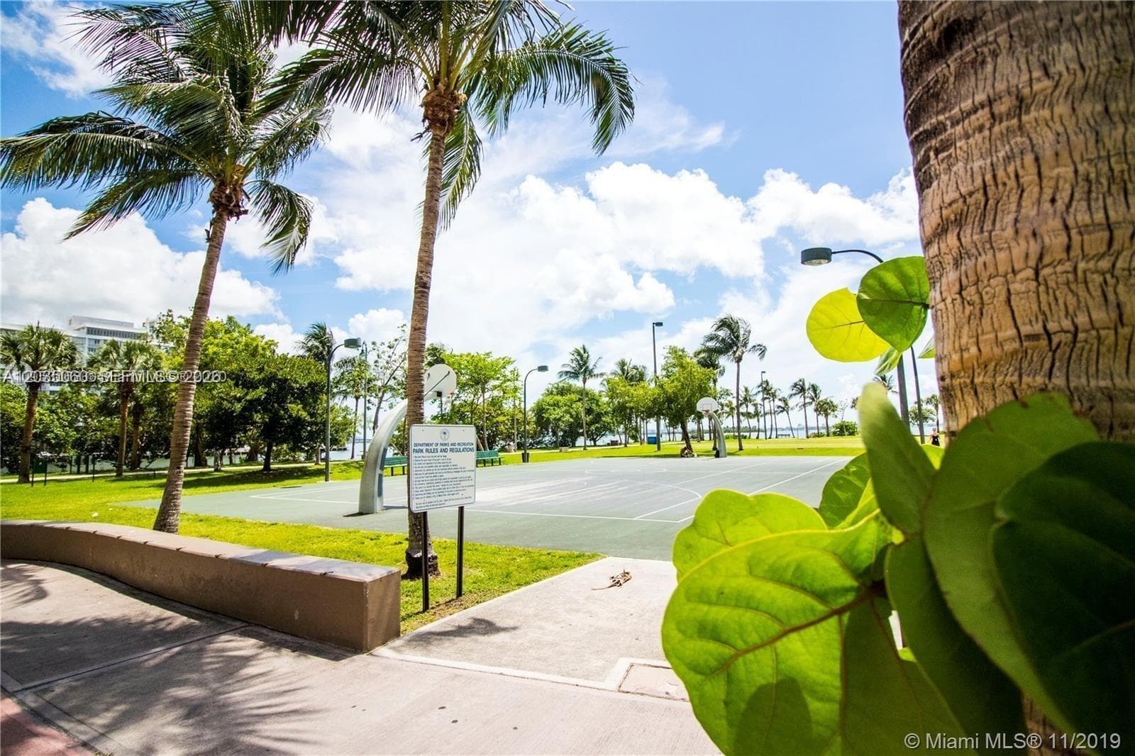 1900 N Bayshore Dr # 3403, Miami FL 33132 — 29