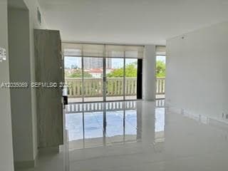 3000 Island Blvd # 603, Aventura FL 33160 — 5