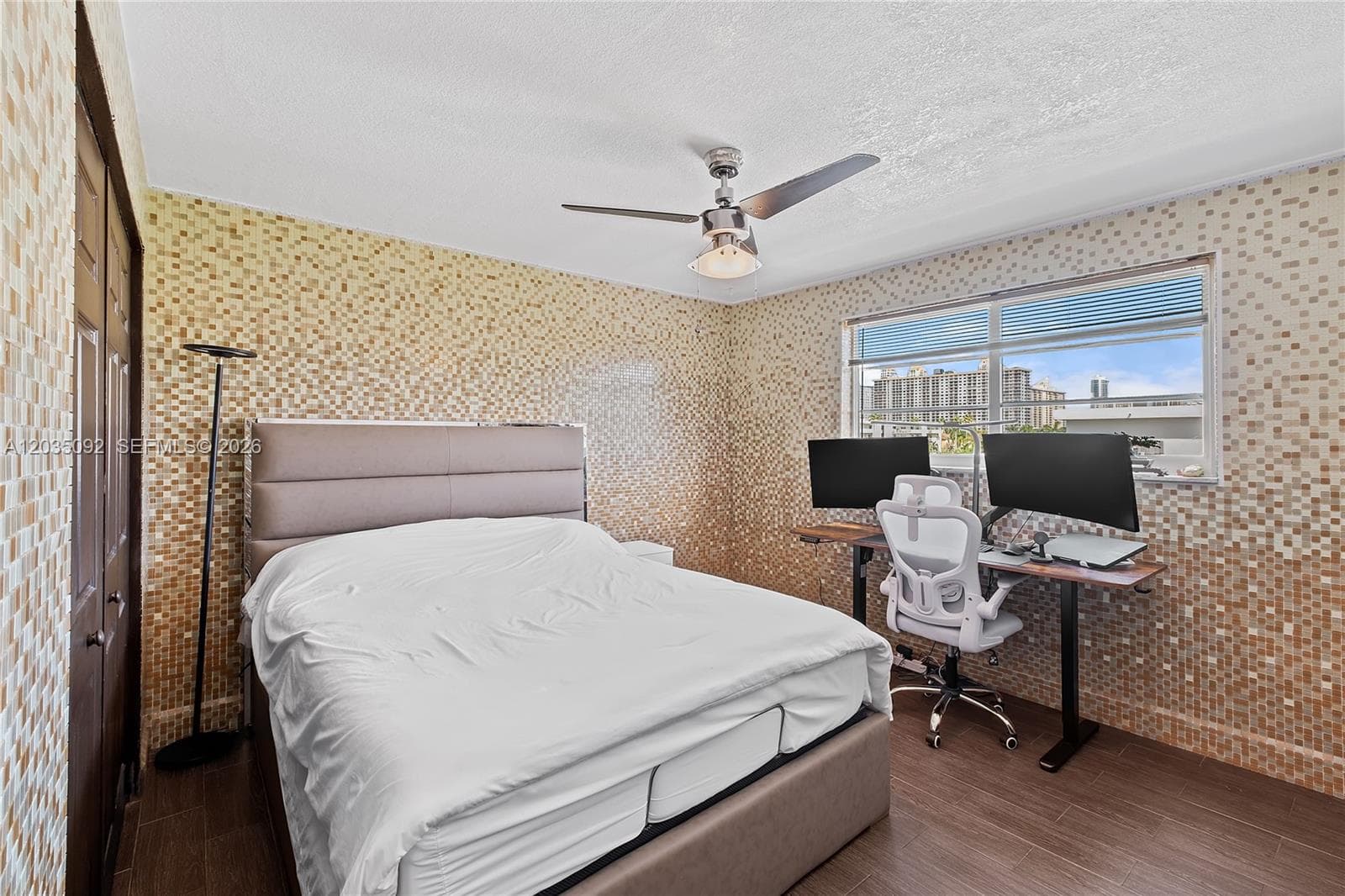 3665 NE 167th St # 409, North Miami Beach FL 33160 — 16