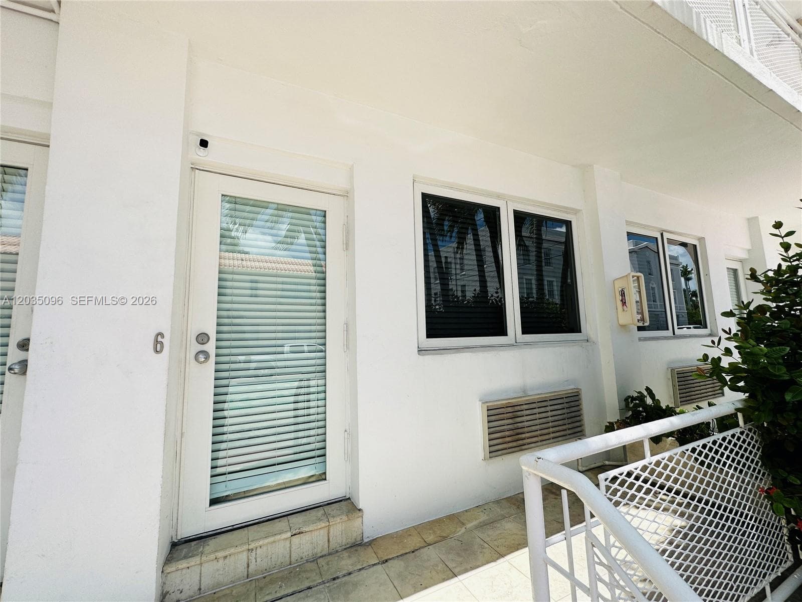 745 13th St # 6, Miami Beach FL 33139 — 2
