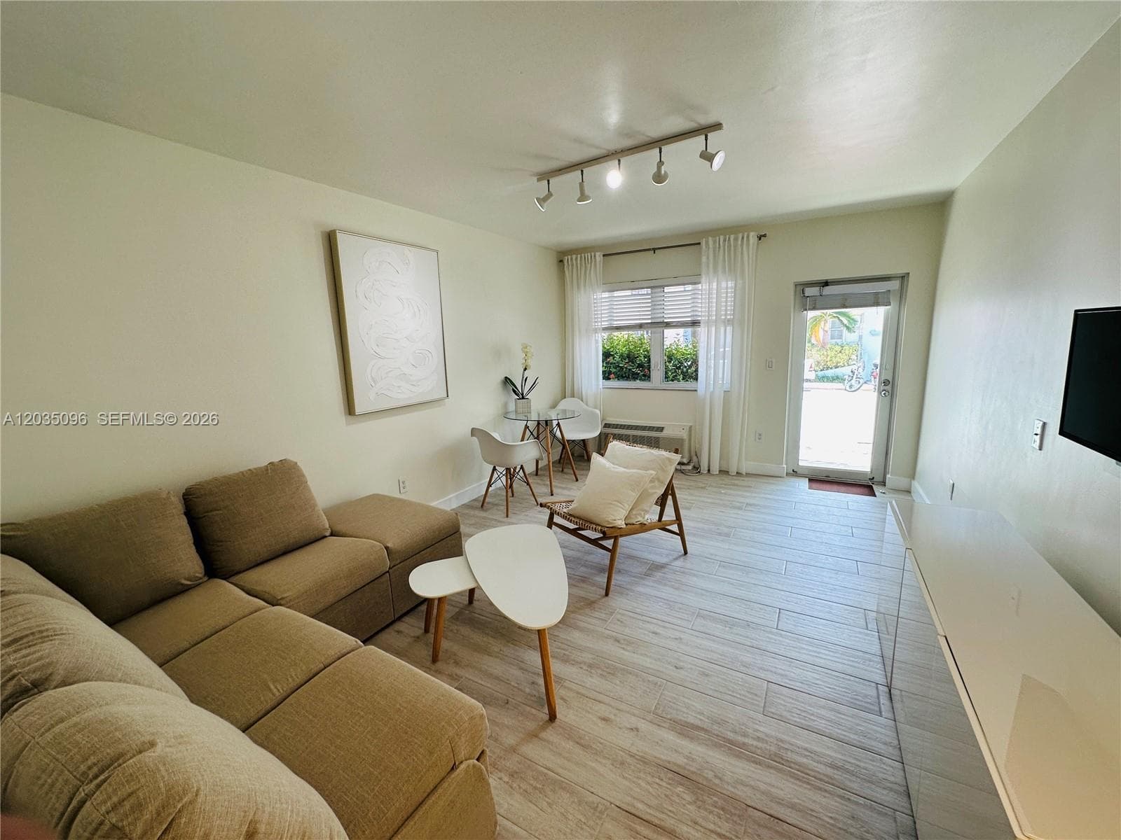 745 13th St # 6, Miami Beach FL 33139 — 7