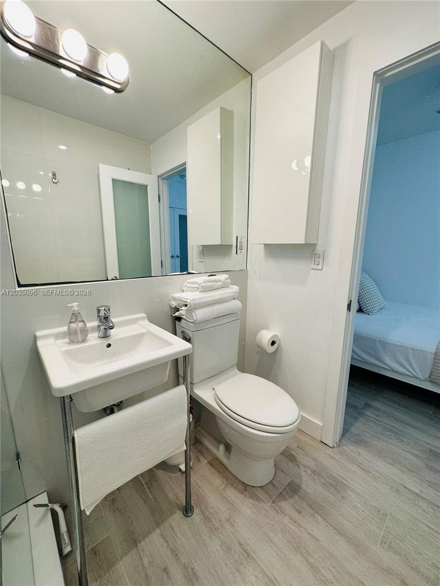 745 13th St # 6, Miami Beach FL 33139 — 11