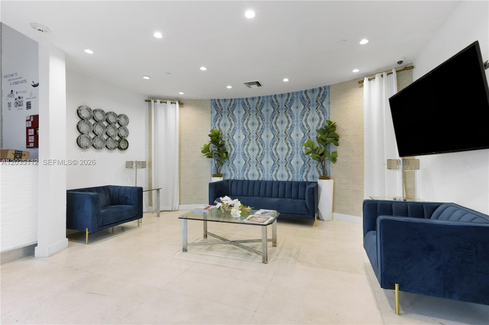 1024 Ocean Dr # A402, Miami Beach FL 33139 — 25