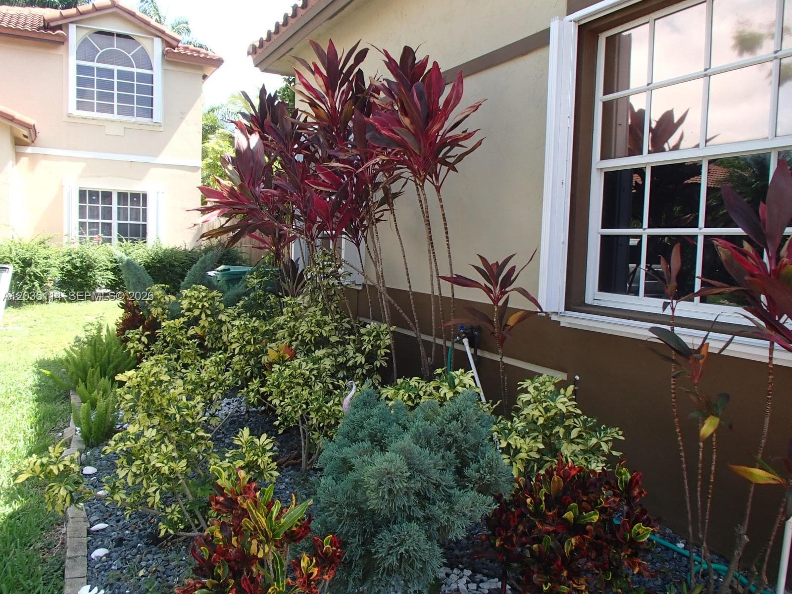 Lakes By The Bay Sec 8, Cutler Bay, FL — 3