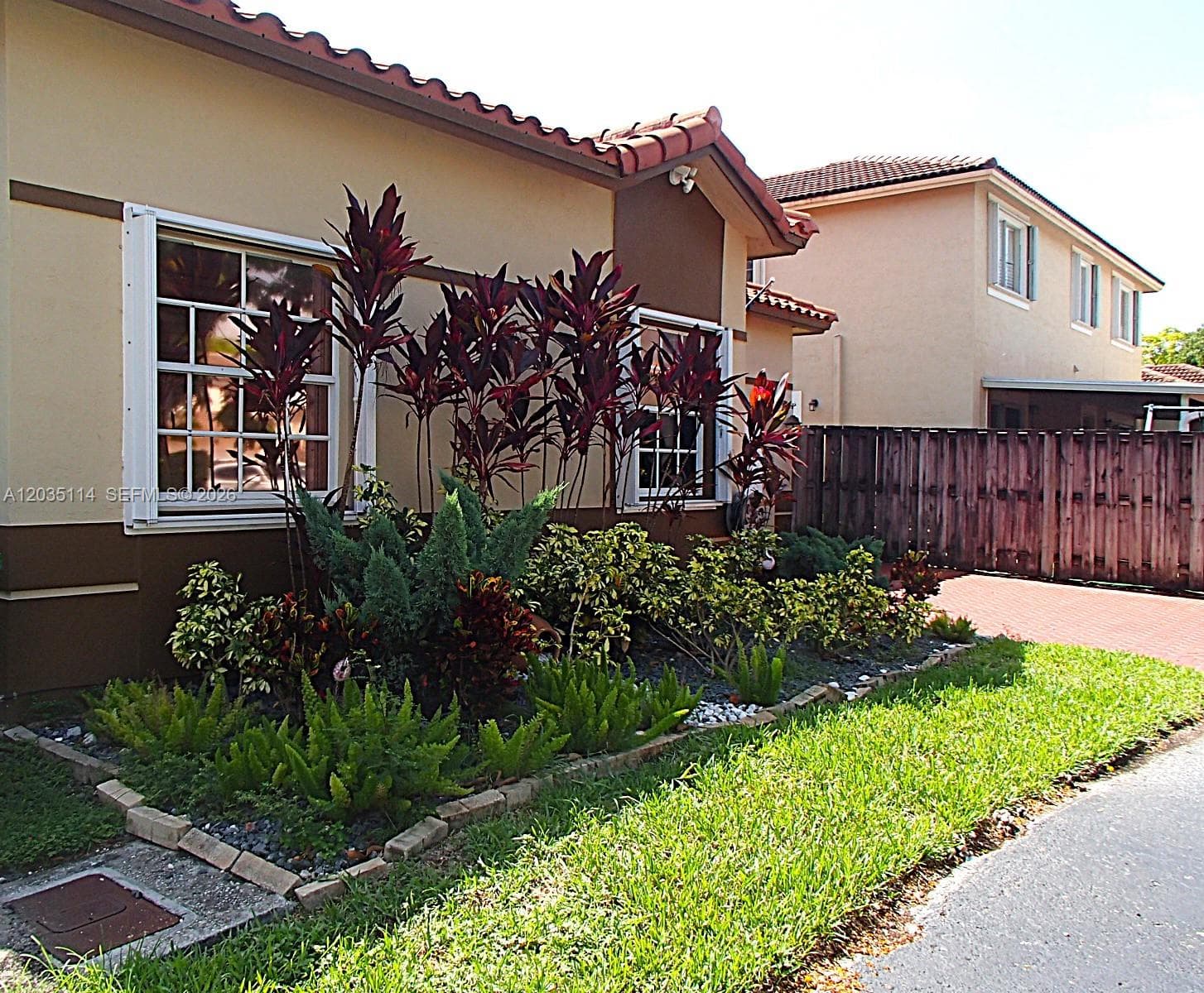 Lakes By The Bay Sec 8, Cutler Bay, FL — 5