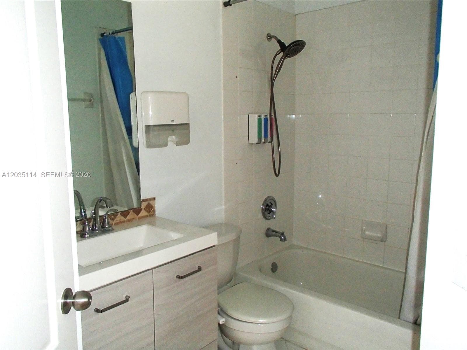 Lakes By The Bay Sec 8, Cutler Bay, FL — 29