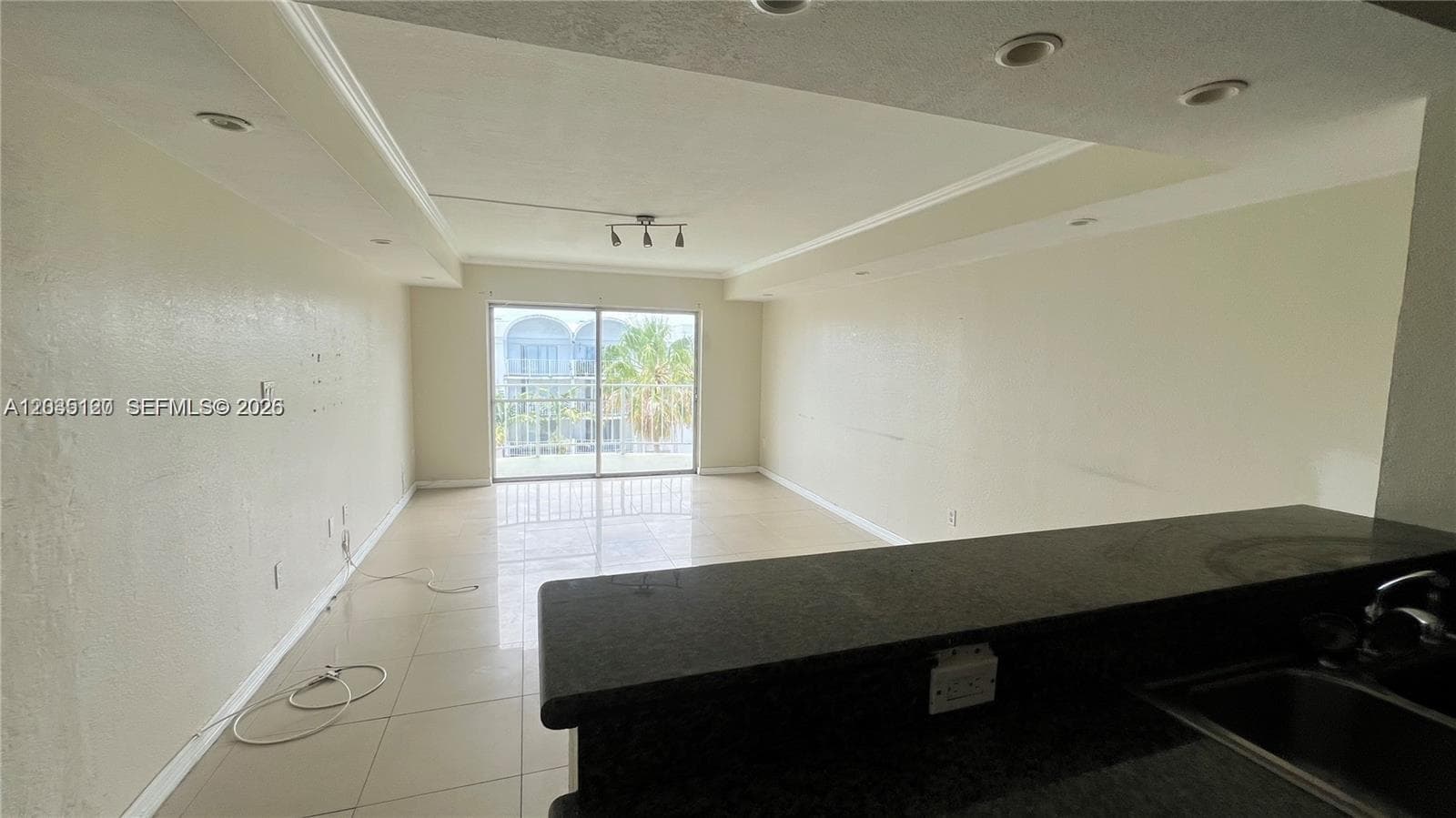 486 NW 165th St Rd # 606, Miami FL 33169 — 4