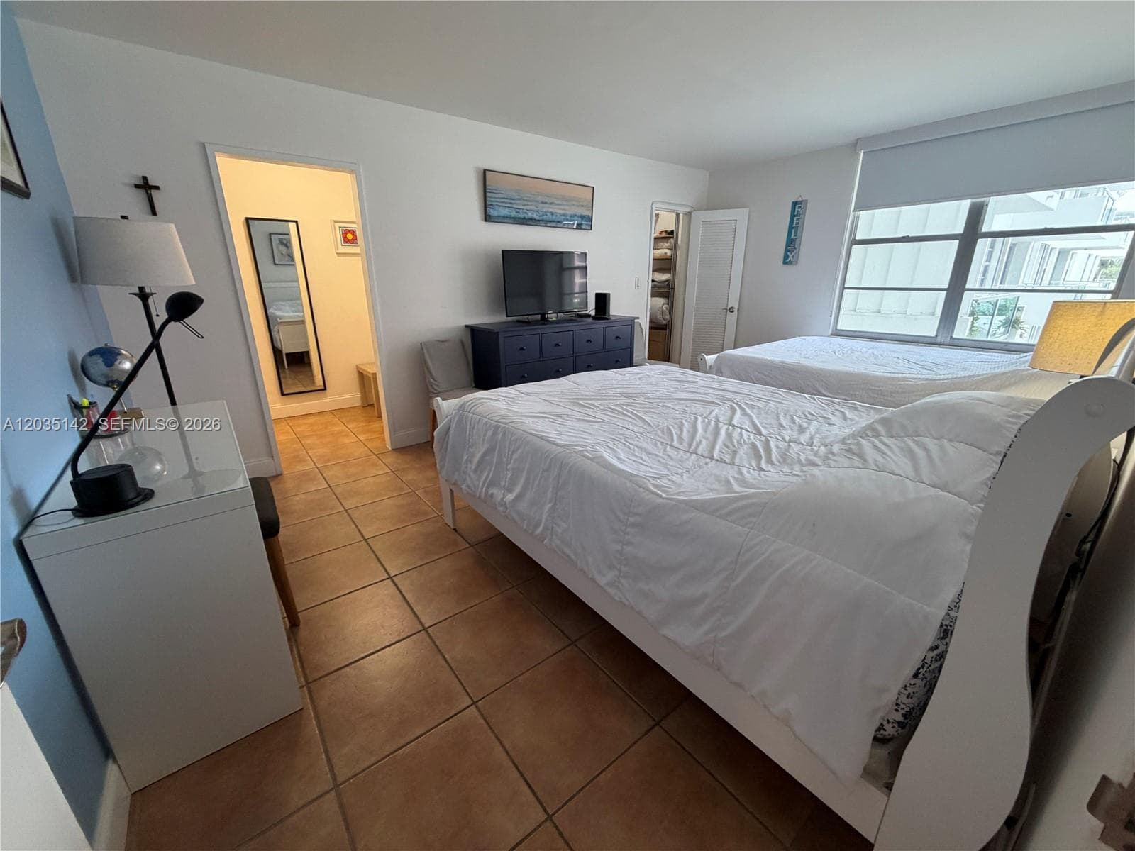 5161 Collins Ave # 310, Miami Beach FL 33140 — 15