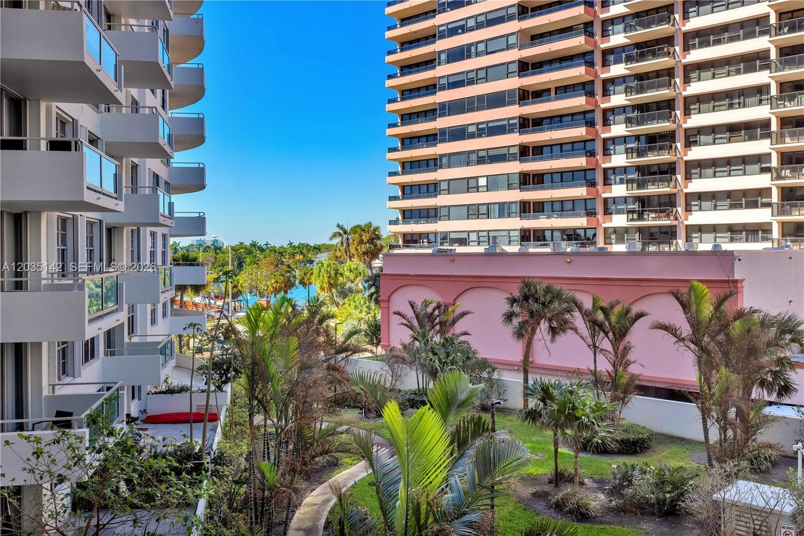 5161 Collins Ave # 310, Miami Beach FL 33140 — 4