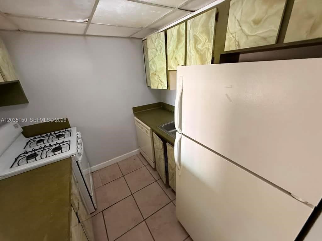 1255 W 53rd St # 204, Hialeah FL 33012 — 6