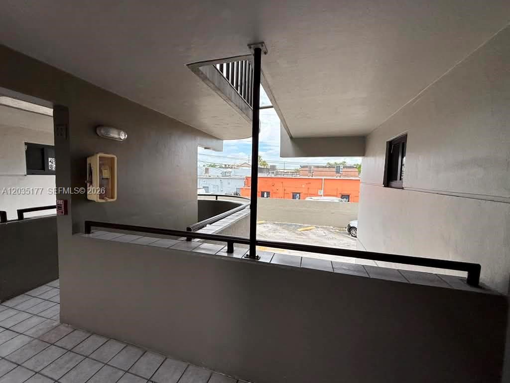 5 Olive Dr # 12, Hialeah FL 33010 — 9