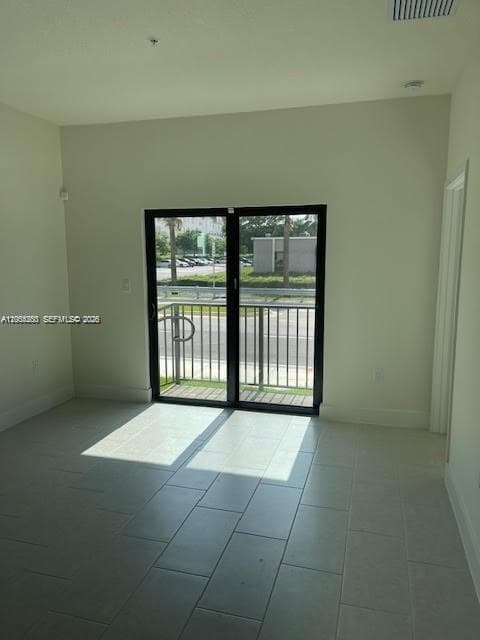 8167 NW 41 St # 111, Doral FL 33166 — 3