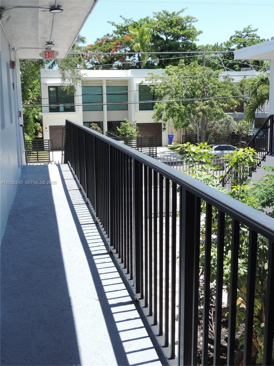 3615 Thomas Ave # 11, Miami FL 33133 — 6
