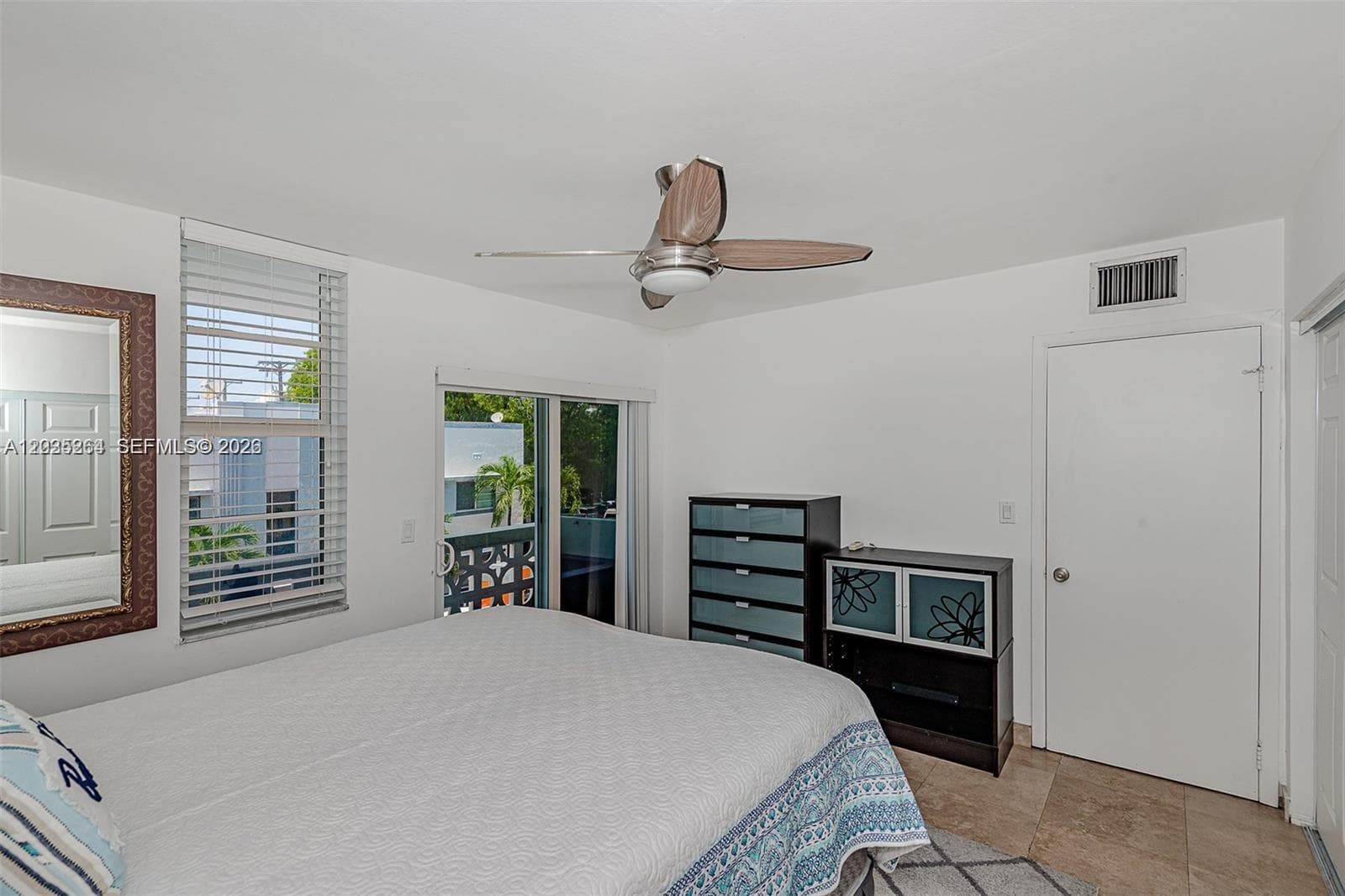949 Pennsylvania Ave # 307, Miami Beach FL 33139 — 16
