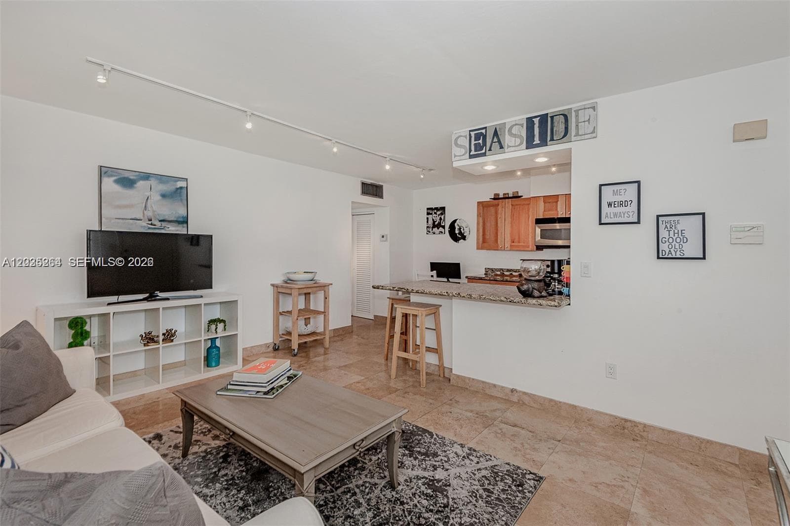949 Pennsylvania Ave # 307, Miami Beach FL 33139 — 3