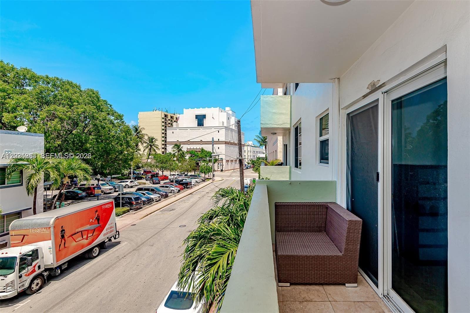 949 Pennsylvania Ave # 307, Miami Beach FL 33139 — 21