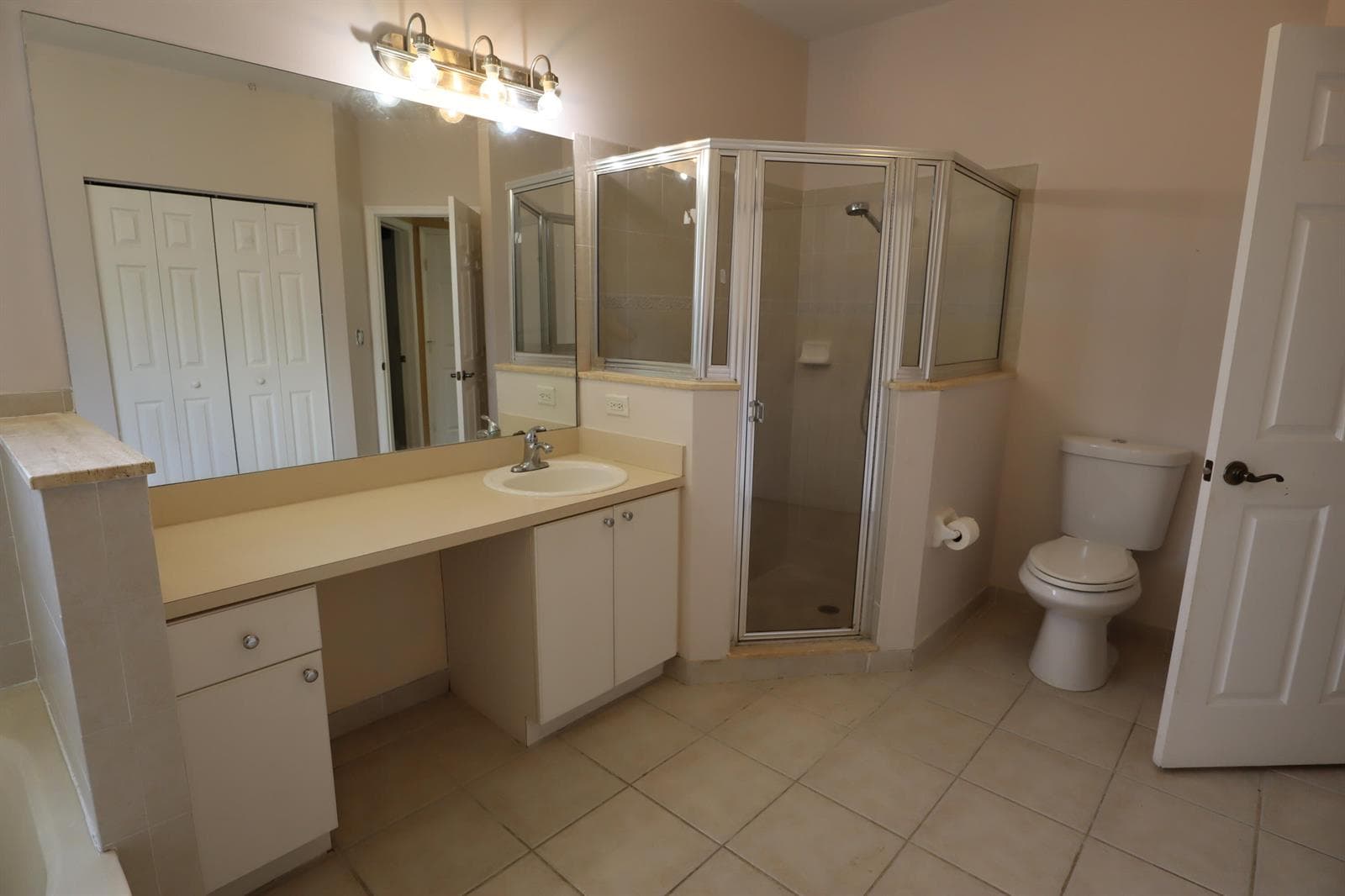 2202 SE 17th Avenue, Homestead FL 33035 — 15
