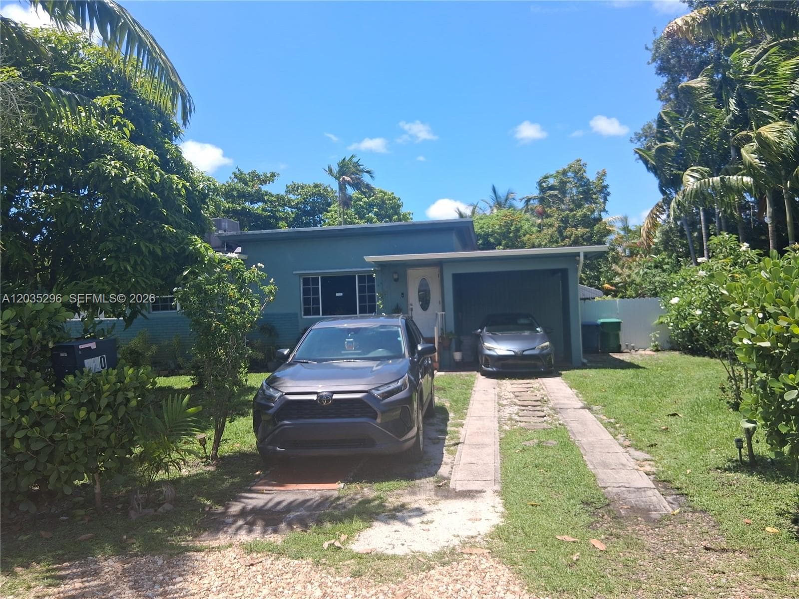 220 NW 150th St, Miami FL 33168 — 17