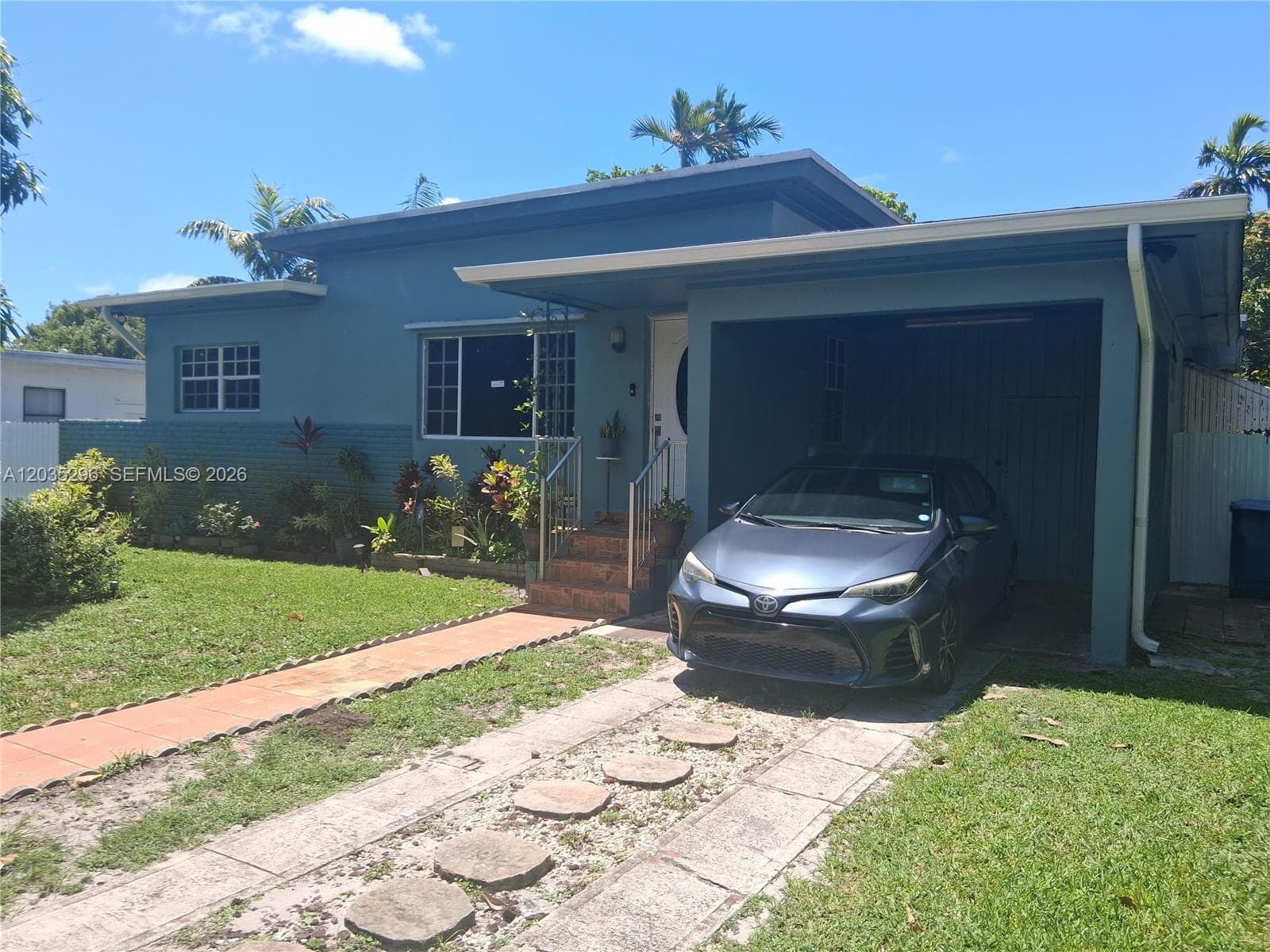 220 NW 150th St, Miami FL 33168 — 26